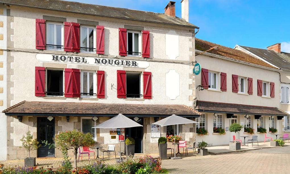 Logis Hotel Restaurant Nougier Saint-Étienne-de-Fursac Dış mekan fotoğraf