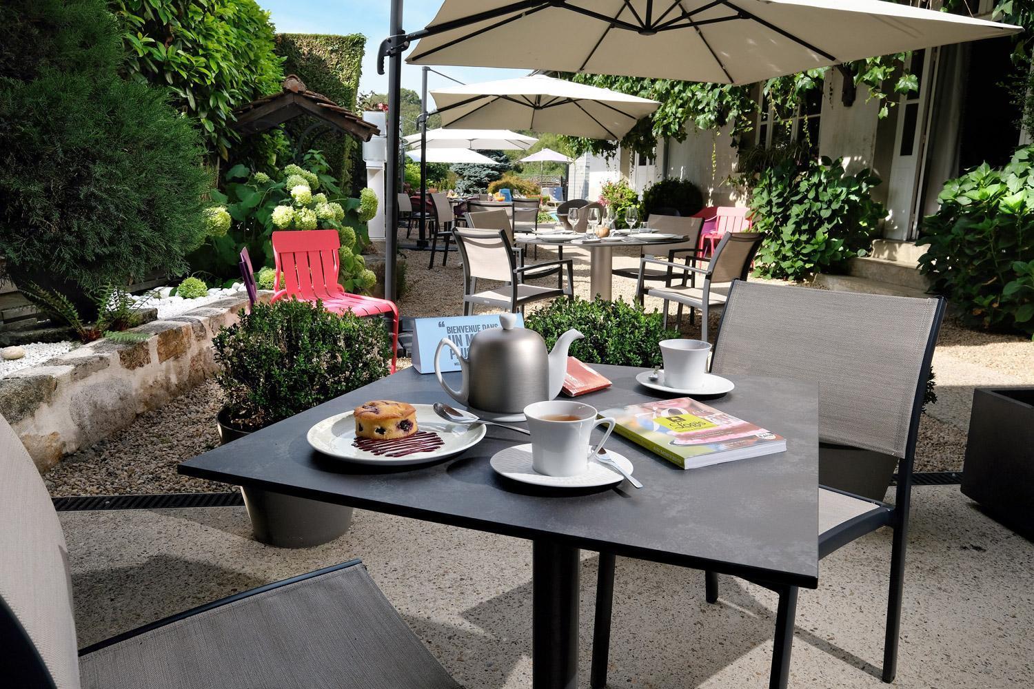 Logis Hotel Restaurant Nougier Saint-Étienne-de-Fursac Dış mekan fotoğraf
